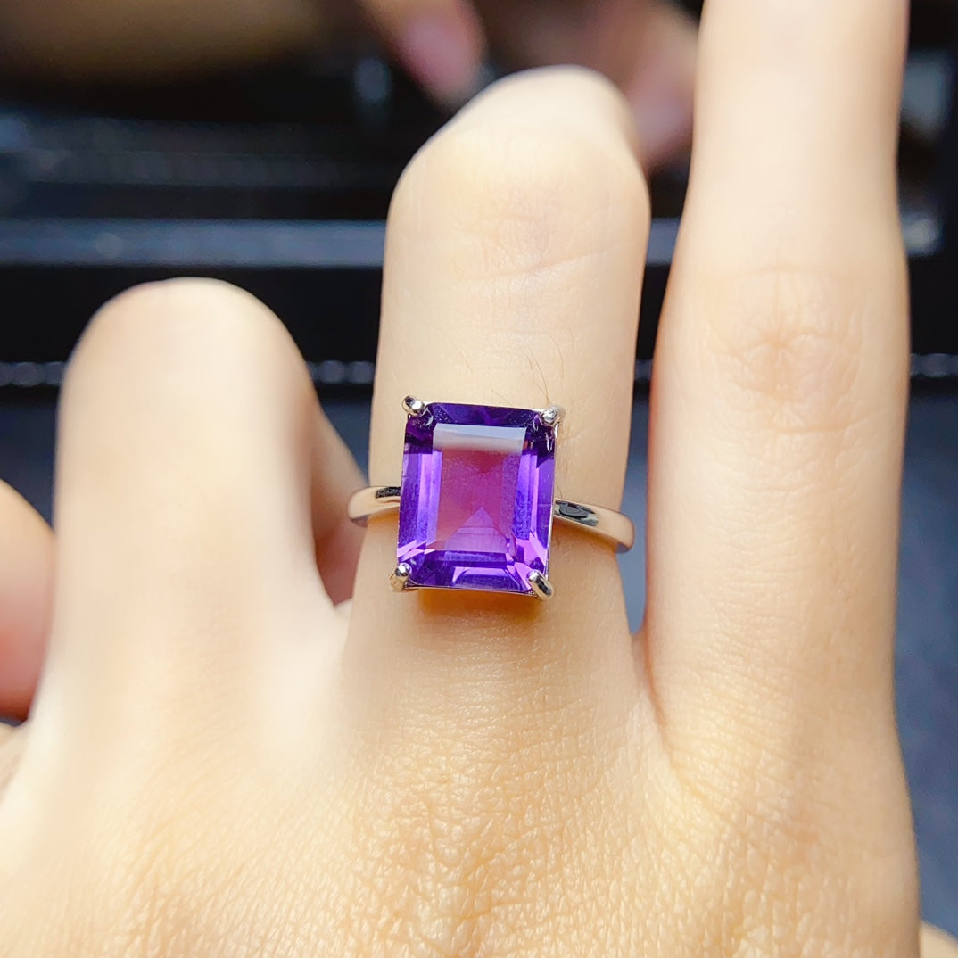 The natural amethyst ring