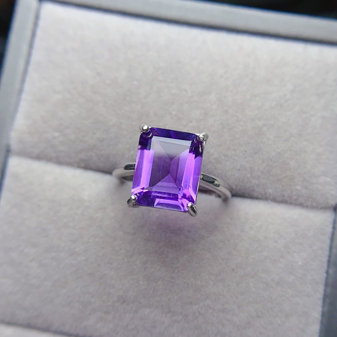 The natural amethyst ring