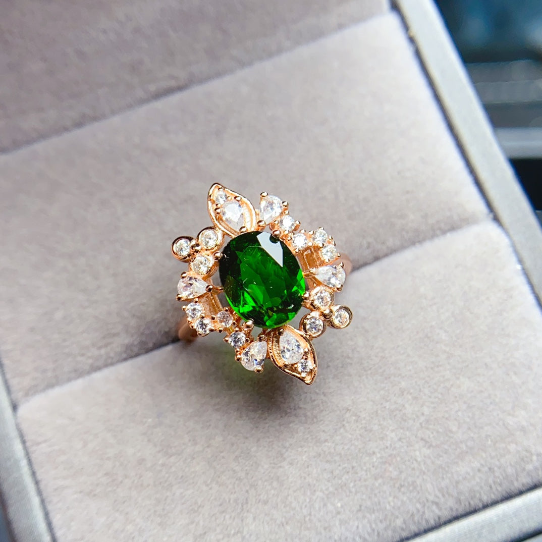 Diopside ring