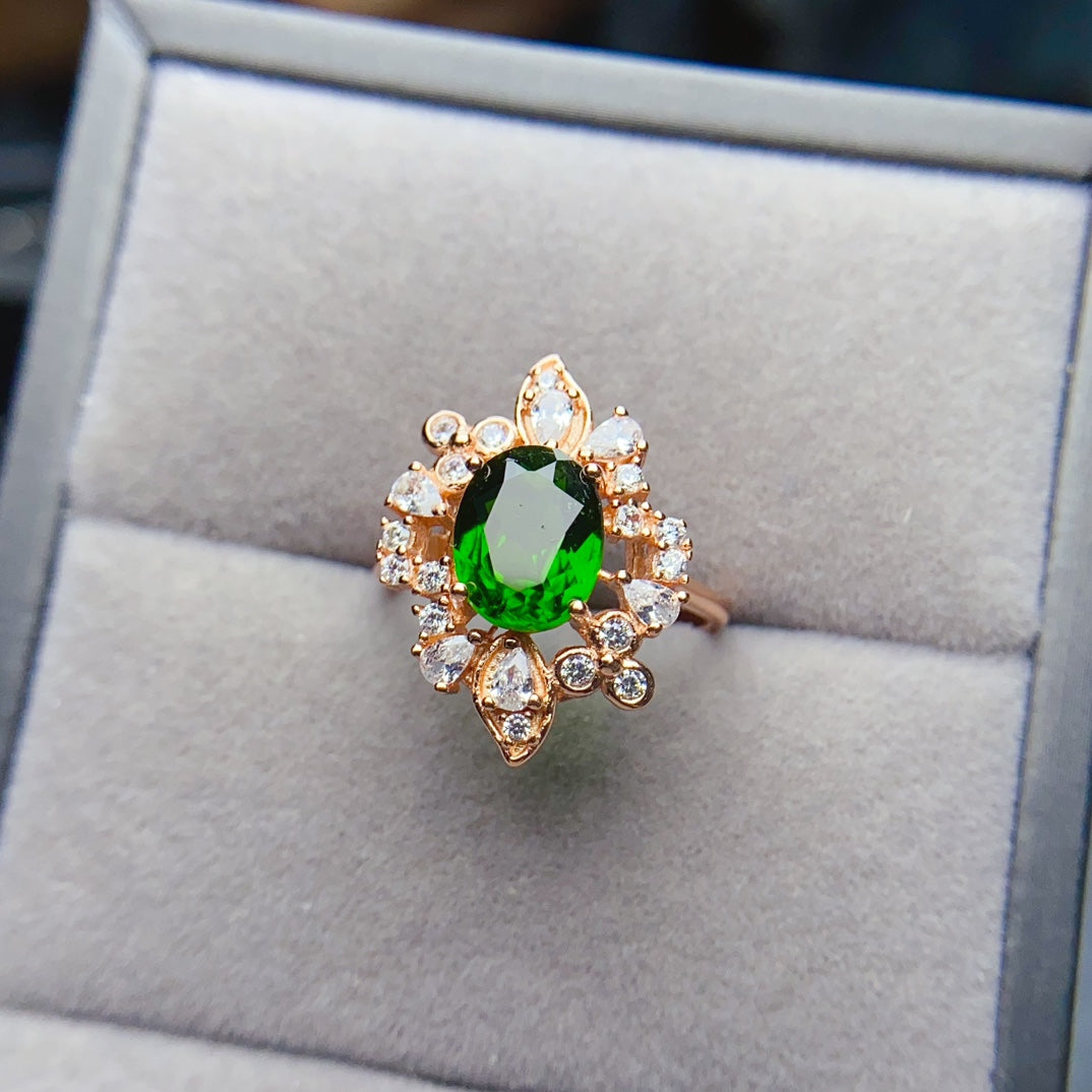 Diopside ring