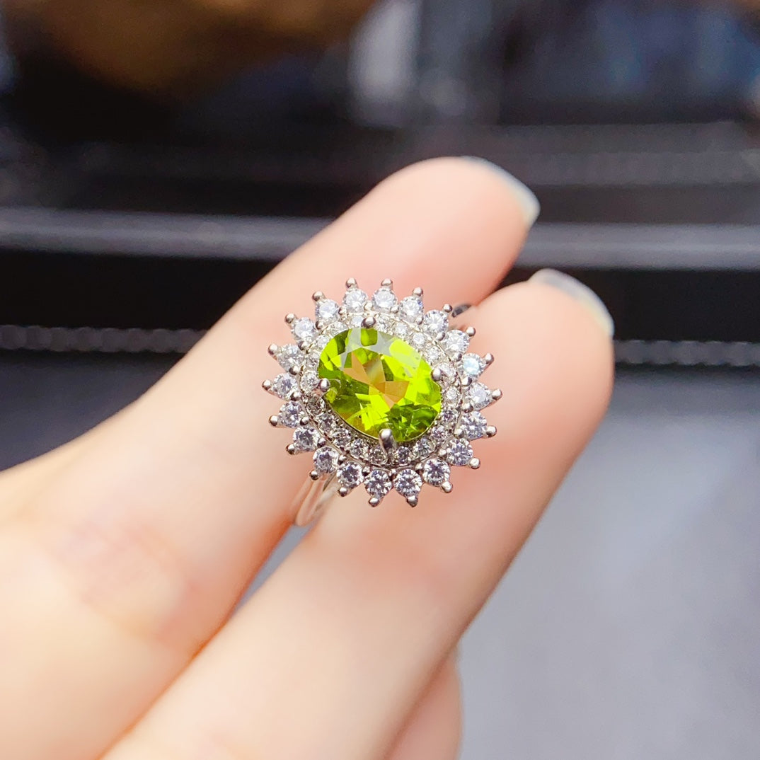 New style olivine ring