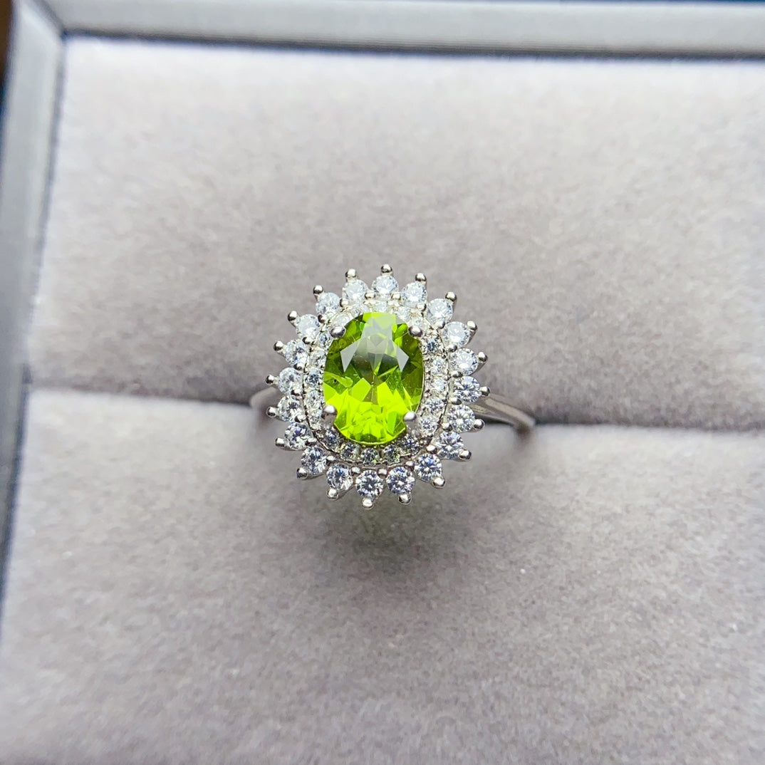 New style olivine ring