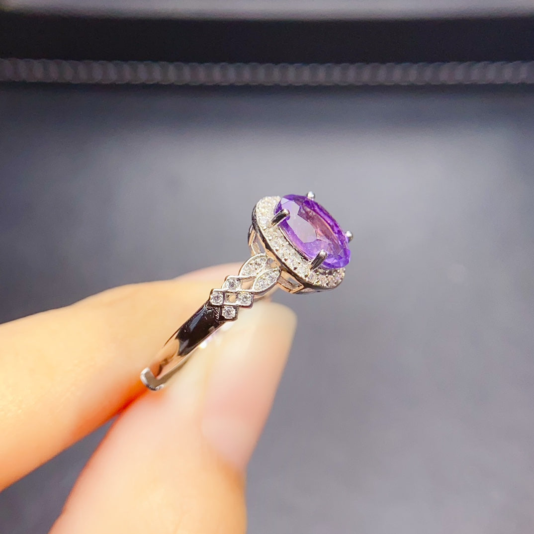 The natural amethyst ring has arrived