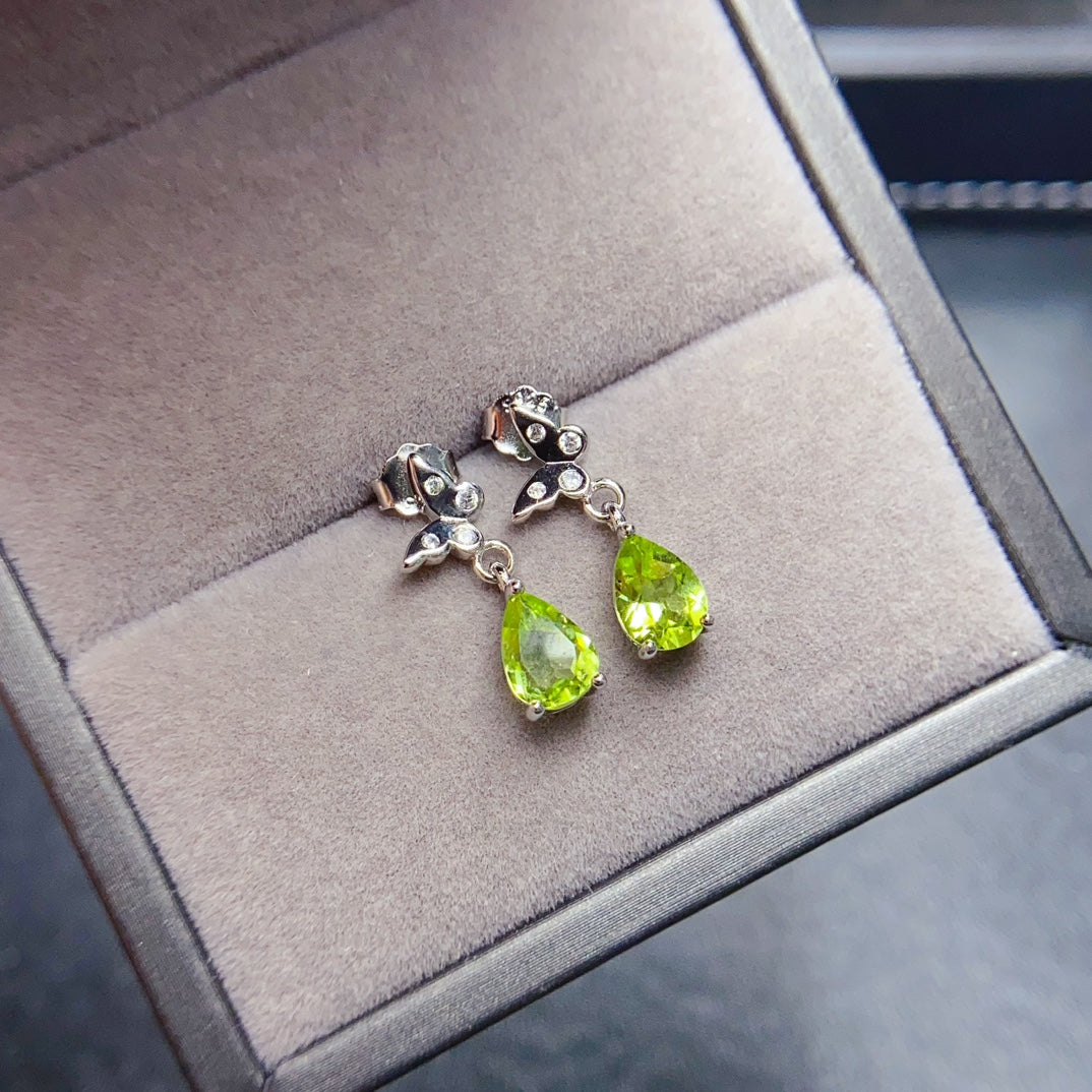 Natural olivine earrings have arrived,