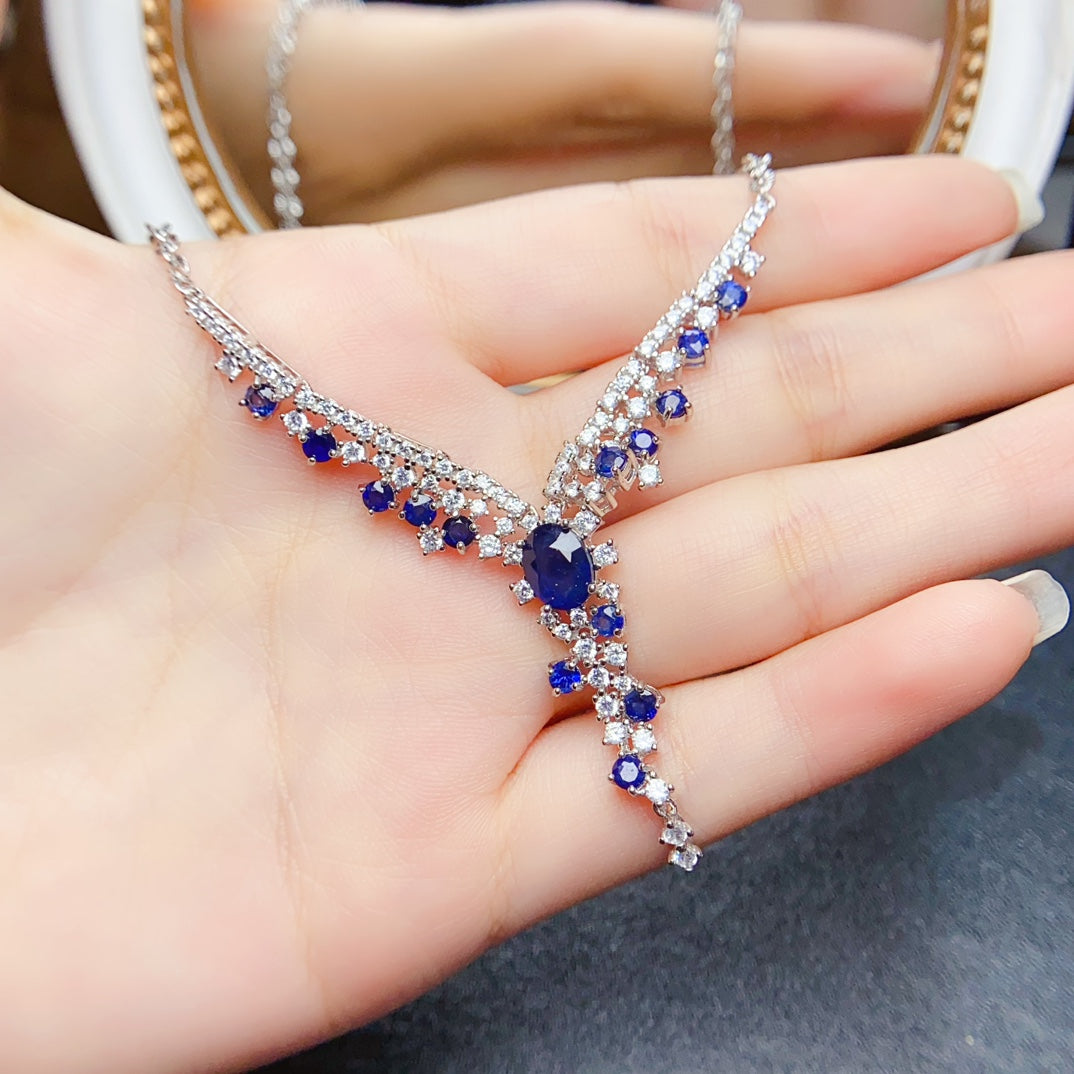 The natural sapphire necklace has arrived