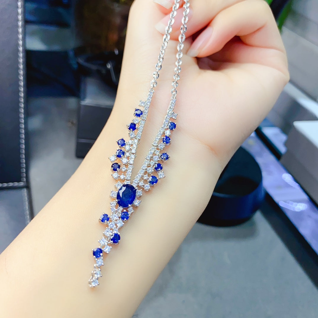 The natural sapphire necklace has arrived